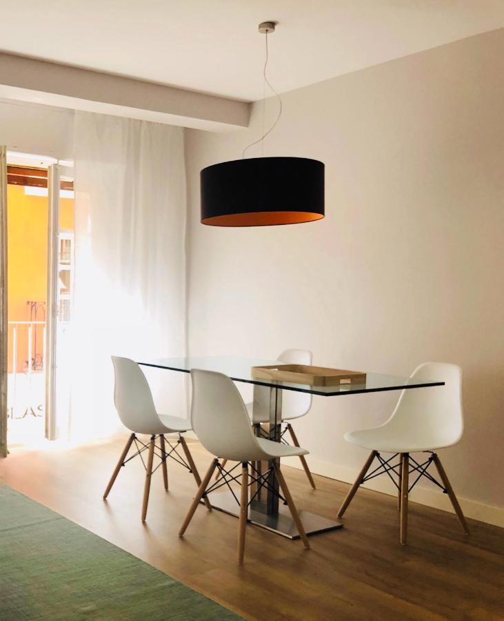 Apartamento En Pleno Centro Al Lado Catedral. Wifi. Lägenhet Burgo Exteriör bild