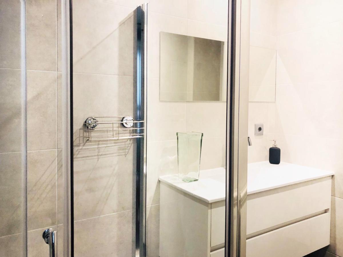 Apartamento En Pleno Centro Al Lado Catedral. Wifi. Lägenhet Burgo Exteriör bild